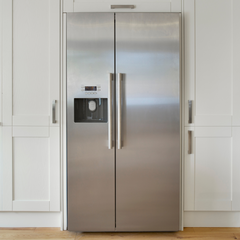 FRIDGES & FREEZERS