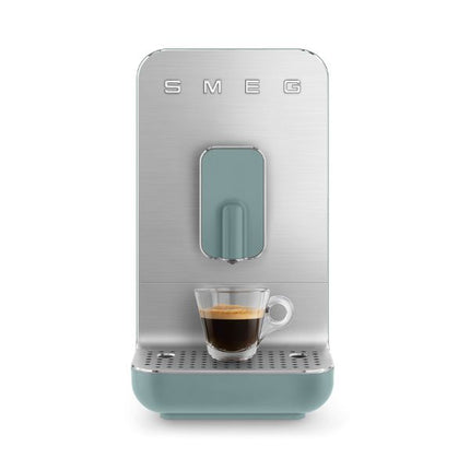 SMEG BEAN TO CUP ESPRESSO MACHING - BCC01EGMEU