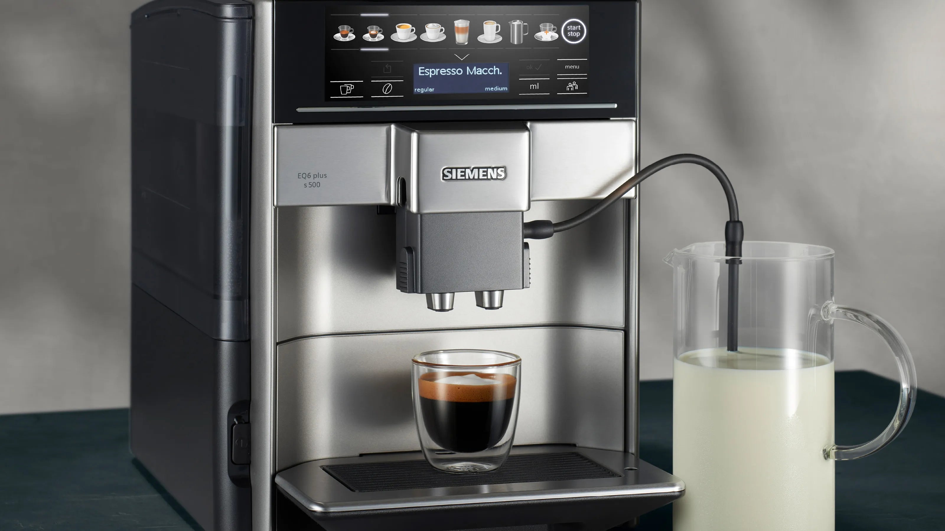 SIEMENS ESPRESSO COFFEE MACHINE EQ.6 PLUS FULLY AUTOMATIC 1500W