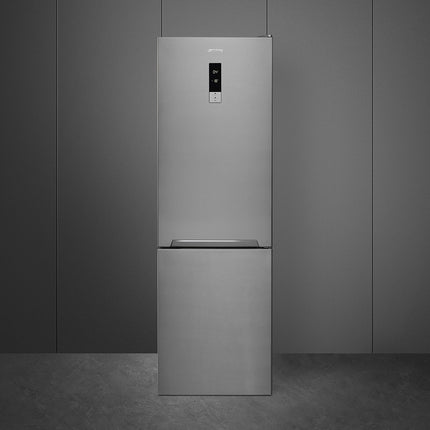 SMEG 341L NO FROST S/STEEL FRIDGE FREEZER - FC18EN4AX